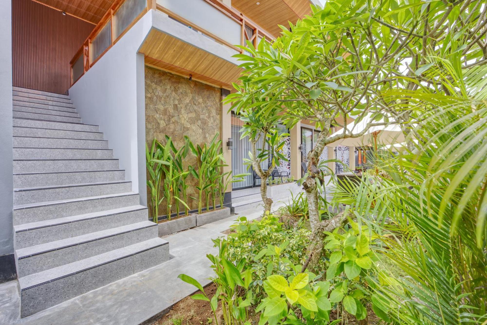 Jnj Guest House Toyapakeh Exterior foto